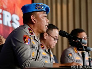 Video Kompol Kosmas-Bripka Rohmat Pelindas Affan Langgar Etik Berat