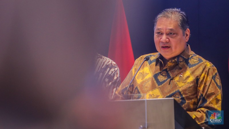 Layar menampilkan pergerakan Indeks Harga Saham Gabungan (IHSG) di Kantor Bursa Efek Indonesia (BEI), Jakarta, Senin (1/9/2025). Layar menampilkan pergerakan Indeks Harga Saham Gabungan (IHSG) di Kantor Bursa Efek Indonesia (BEI), Jakarta, Senin (1/9/2025). (CNBC Indonesia/Faisal Rahman)