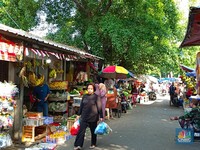 Survei LPS September: Pengeluaran Warga RI Naik, Dompet Makin Tipis