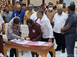 5 Tahanan Kasus Perusakan Rumah Gubernur Papua Barat Daya Minta Maaf