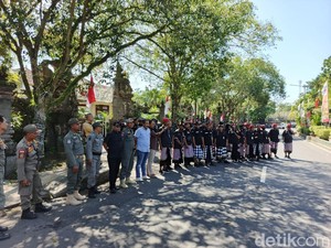 Pengamanan Gedung Pemerintahan di Bali Dipertebal, Pecalang Dilibatkan
