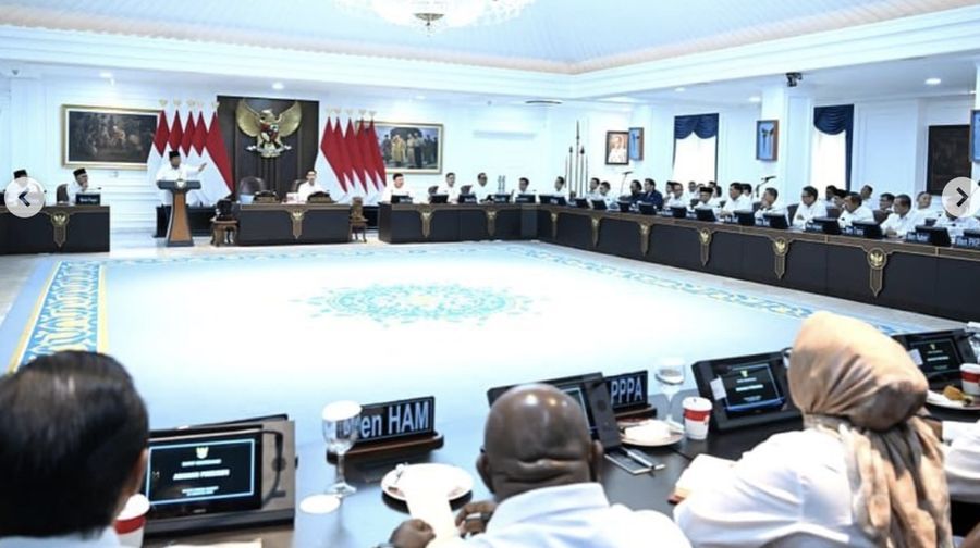 Rapat Kabinet Merah Putih dipimpin oleh Presiden Prabowo di Istana Negera, Jakarta. (Tangkapan layar Instagram @smindrawati)
