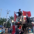 Ferry Irwandi, Andovi da Lopez hingga Influencer TikTok Demo di DPR