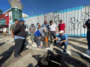 Walkot Tinjau Banjir di Margonda, Minta Sampah Dibersihkan-Tambah Drainase