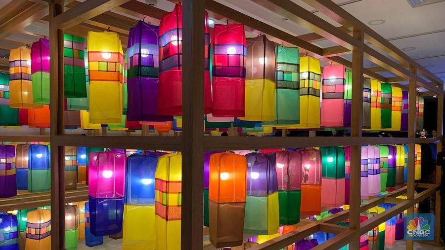 Pameran Lentera Sutra Jinju, Simbol Persahabatan Indonesia-Korea, Selasa (2/9/2025). (CNBC Indonesia/Fergi Nadira)