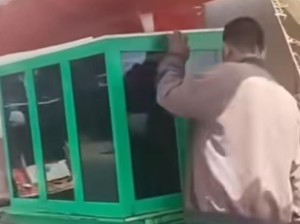 Pedagang Bakso Babi Jebak Pembeli di Makassar Kini Dilarang Berjualan