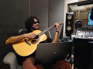 Cara Petra Sihombing Pakai Ekosistem Apple Produksi Album Indie