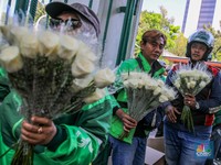 Menaker Umumkan THR Ojol 2026 Setelah Senin Lapor Prabowo