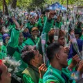 Driver Ojol Ramai-ramai ke DPR, Titip Pesan Buat Prabowo