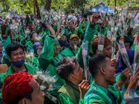 Driver Ojol Ramai-ramai ke DPR, Titip Pesan Buat Prabowo