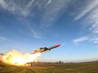 Ukraina Luncurkan Rudal Flamingo, Senjata Mematikan Hantam Rusia