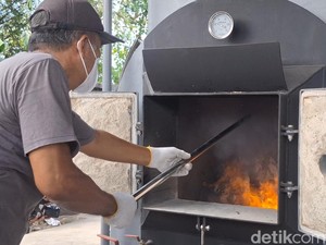 Mesin Insinerator di Mataram Bisa Hancurkan Beling dan Logam Sekejap