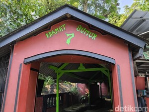 Menyusuri Situs Petilasan Prabu Siliwangi dan Sumur Tujuh di Kuningan