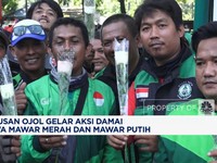 Video: Ratusan Ojol Gelar Aksi Damai Bawa Mawar Merah & Mawar Putih