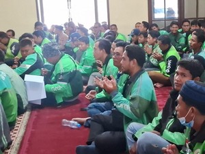 Ratusan Driver Ojol Bangkalan Matikan Aplikasi, Tahlilan untuk Affan