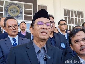 Rektor Unair Ingatkan Elite Politik Tak Statement Sakiti Hati Masyarakat
