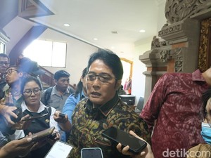 Giri Prasta Sebut Kunjungan Turis Australia ke Bali Turun 0,2 Persen