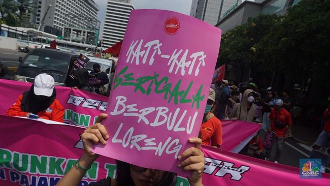 Update Demo 4 September, Massa Penuhi Jalan Thamrin-Kebon Sirih