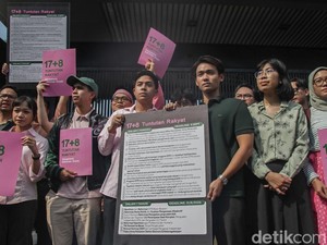 Video: Influencer Desak DPR Kerja Nyata Selesaikan Tuntutan 17+8 Sesuai Deadline