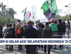 Video: BEM SI Gelar Aksi 'Selamatkan Indonesia' di DPR