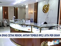 Video: Harga Emas Cetak Rekor, Antam Tembus Rp2,1 Juta Per Gram