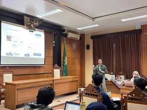 Ilmuwan Muda UIN Suka Temukan Senyawa Baru, Diberi Nama Juanleoxy Fahrulanoside
