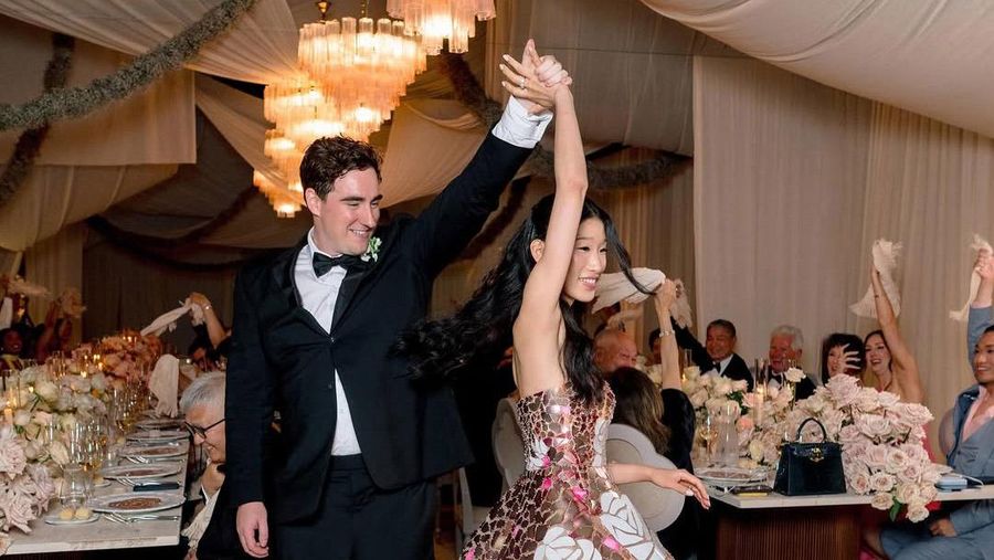 Influencer TikTok Rebecca Ma resmi menikah dengan David Pownall di Villa Balbiano, Danau Como, Italia (28/8/2025). (Instagram/BeccaxBloom)
