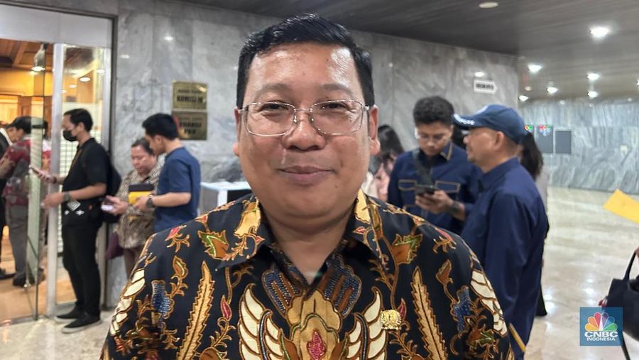 Kepala Badan Pangan Nasional (Bapanas) Arief Prasetyo Adi saat ditemui di Kompleks Parlemen, Jakarta, Kamis (4/9/2025). (CNBC Indonesia/Martyasari Rizky)