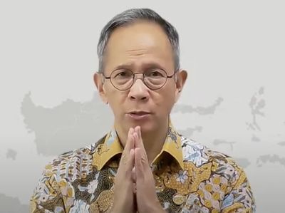 Bos OJK Temui Purbaya Soal Hapus Tagih Kredit UMKM Bank BUMN
