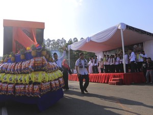 Tradisi Ngarak Perahu Muludan Ramaikan Peringatan Maulid Nabi di Tangerang