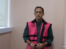 Penampakan Nadiem Pakai Rompi Pink, Jadi Tersangka Korupsi Chromebook