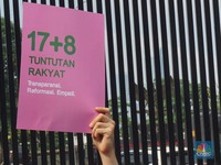 Media Asing Sorot 'Brave Pink Hero Green' di RI, Sebut 'Reset System'