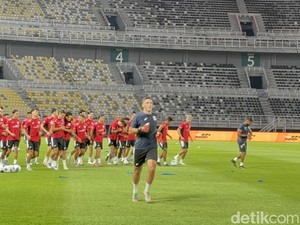 Mees Hilgers Absen di FIFA Matchday, Ini Kata Patrick Kluivert