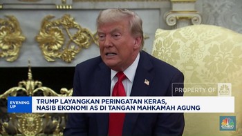 Video: Trump Beri Peringatan, Nasib Ekonomi AS di Mahkamah Agung