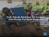 Video: Truk Tabrak Gerbang Tol Ciawi 2, Jasa Marga Percepat Evakuasi