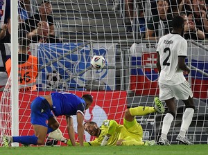 Slovakia Vs Jerman: Nationalelf Tumbang 0-2