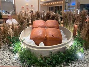 Video: Baru! Roti Kukus Berbungkus Kain Asal Korea