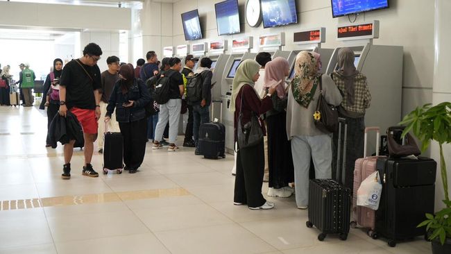 Libur Panjang, Penumpang Whoosh Membludak 19.000 Tiket Ludes