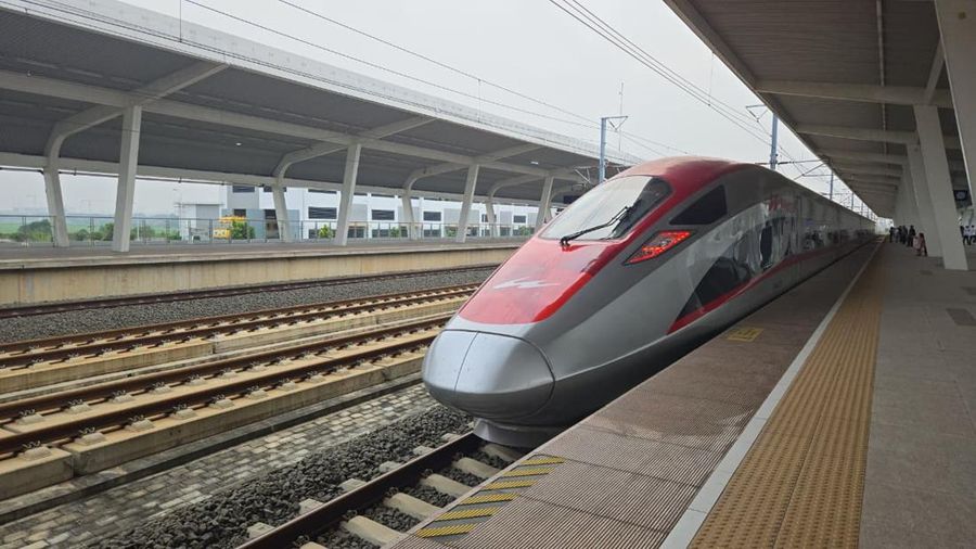 Peningkatan volume penumpang Whoosh di momen libur dalam rangka Maulid Nabi yang berdekatan dengan akhir pekan mulai terlihat sejak Kamis 4 September 2025. (Dok. KCIC)