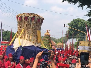 10 Tradisi Maulid Nabi di Indonesia, dari Sekaten hingga Baayun Maulid