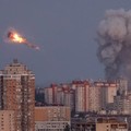 Rusia Bombardir Kyiv Pakai Rudal & Drone, Suara Tembakan Menggema