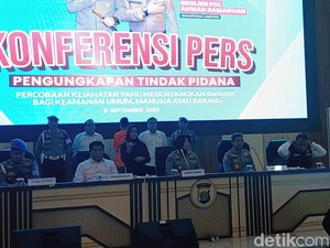 Polisi Tetapkan 7 Tersangka Kasus Temuan Bom Molotov Demo di DPRD Lampung