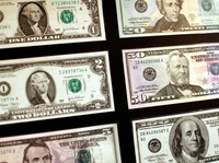 Bank Ini Sudah Jual Dolar AS di Rp 17.235