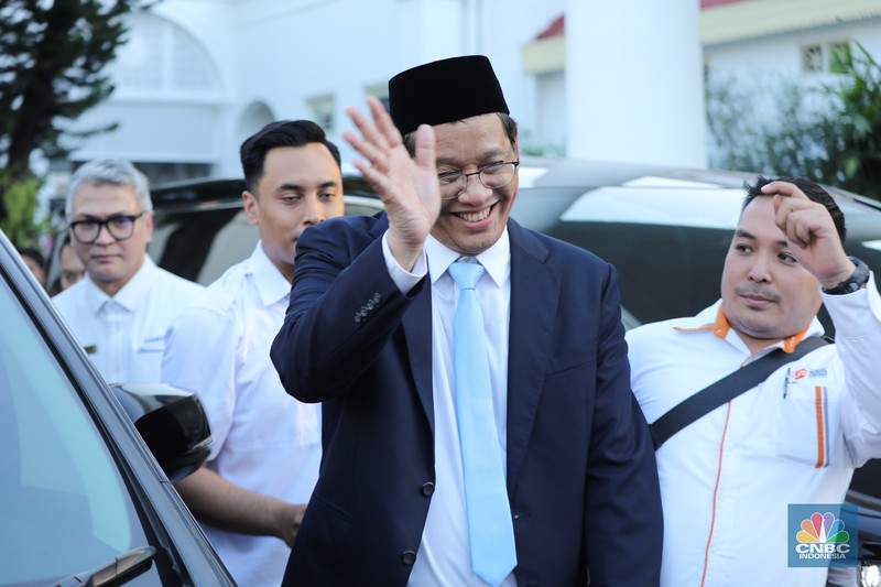 Presiden Prabowo Subianto kembali melakukan reshuffle kabinet untuk kedua kalinya. Sore ini, Prabowo resmi melantik sejumlah menteri baru di Istana Negara, Jakarta Pusat, Senin (8/9/2025). (CNBC Indonesia/Tri Susilo) Presiden Prabowo Subianto kembali melakukan reshuffle kabinet untuk kedua kalinya. Sore ini, Prabowo resmi melantik sejumlah menteri baru di Istana Negara, Jakarta Pusat, Senin (8/9/2025). (CNBC Indonesia/Tri Susilo)