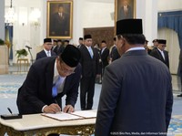 Reshuffle Kabinet Prabowo Ganti 5 Menteri, Begini Reaksi Netizen