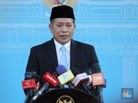 Jadi Menkop Baru Gantikan Budi Arie, Ferry Langsung Berdoa Gini