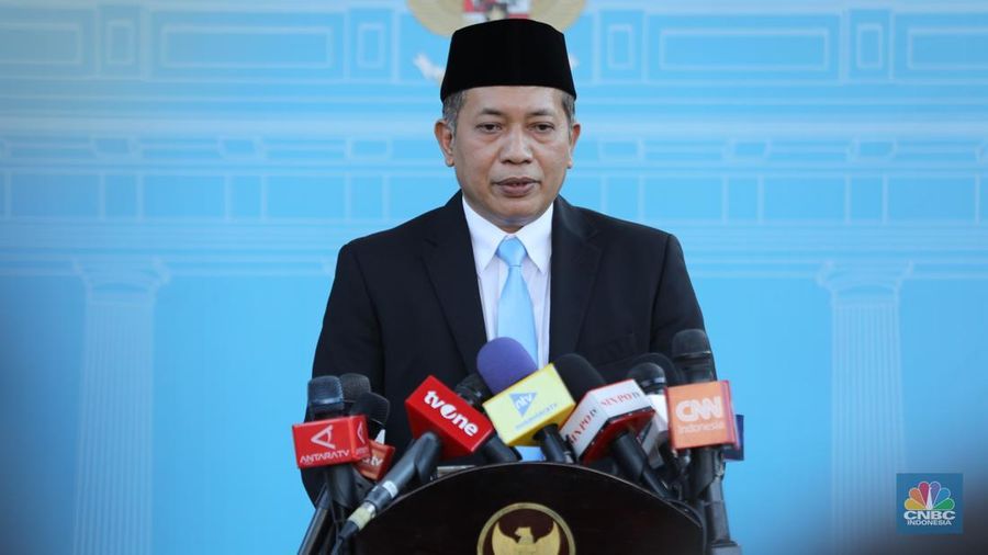 Presiden Prabowo Subianto kembali melakukan reshuffle kabinet untuk kedua kalinya. Sore ini, Prabowo resmi melantik sejumlah menteri baru di Istana Negara, Jakarta Pusat, Senin (8/9/2025). (CNBC Indonesia/Tri Susilo) Presiden Prabowo Subianto kembali melakukan reshuffle kabinet untuk kedua kalinya. Sore ini, Prabowo resmi melantik sejumlah menteri baru di Istana Negara, Jakarta Pusat, Senin (8/9/2025). (CNBC Indonesia/Tri Susilo)