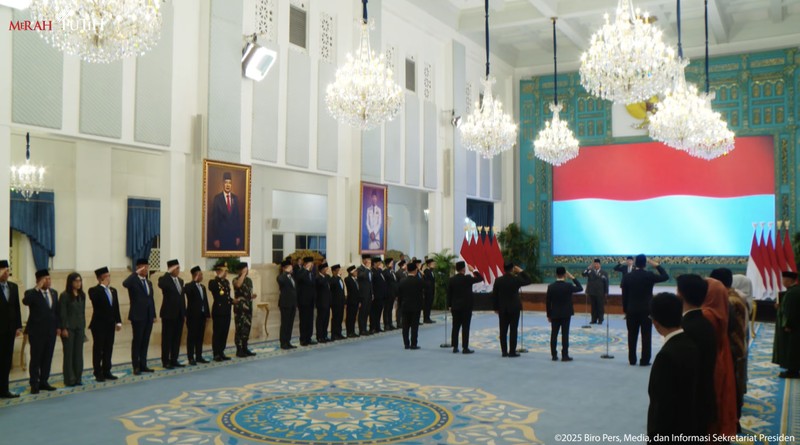 Presiden Prabowo Subianto melakukan pergantian (reshuffle) menteri di Kabinet Merah Putih. (CNBC Indonesia/Emir Yanwardhana)