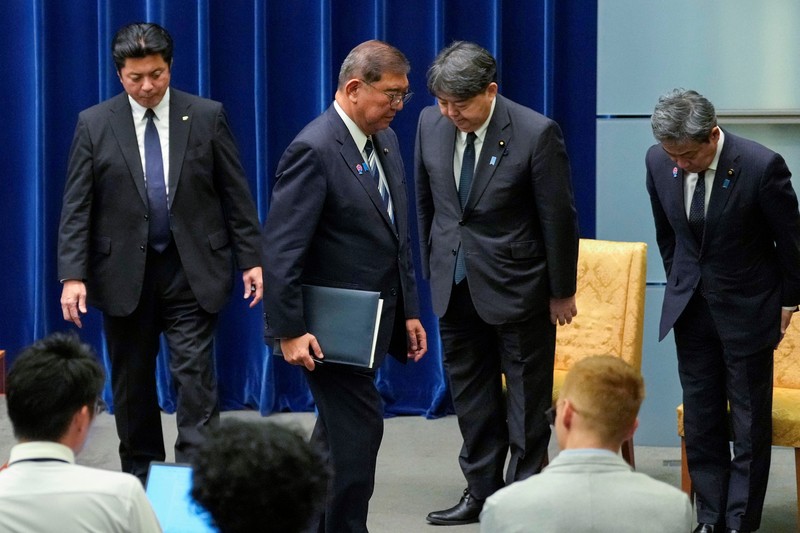 Perdana Menteri Jepang Shigeru Ishiba menghadiri konferensi pers saat mengumumkan pengunduran dirinya, di Tokyo, Jepang, Minggu (7/9/2025). (TORU HANAI/Pool via REUTERS) Perdana Menteri Jepang Shigeru Ishiba menghadiri konferensi pers saat mengumumkan pengunduran dirinya, di Tokyo, Jepang, Minggu (7/9/2025). (TORU HANAI/Pool via REUTERS)