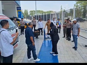 Pam Obvit Polda Jatim Cek Keamanan Stadion Surajaya Jelang Liga 2